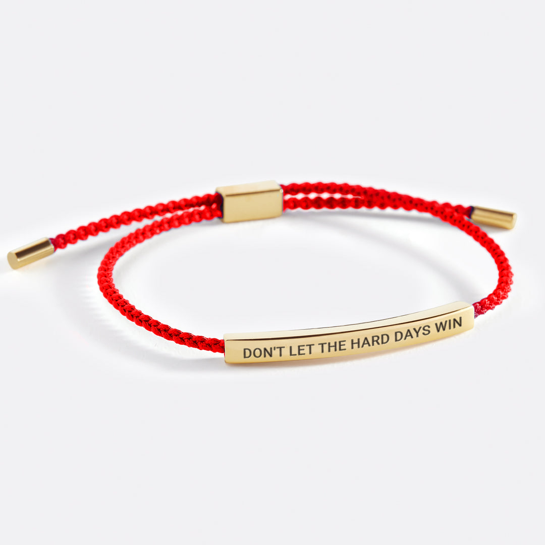 Minimalistisches Gravurarmband
