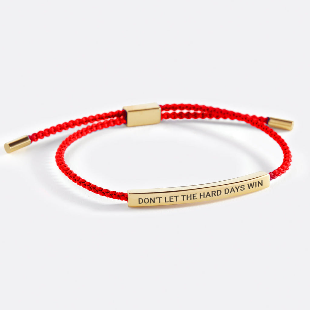 Minimalistisches Gravurarmband